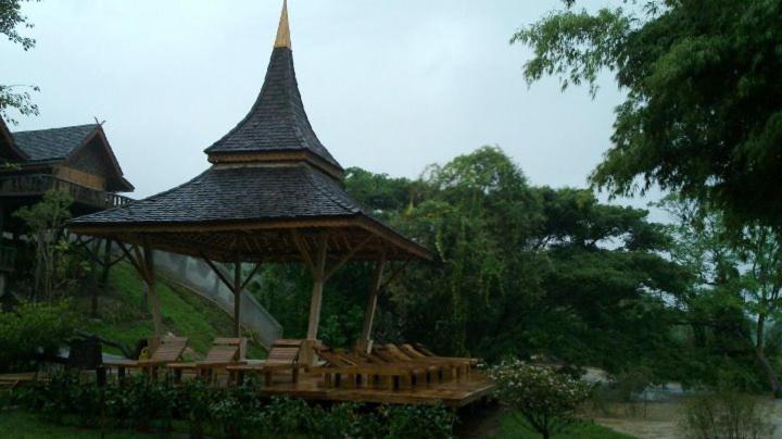 Mokfahsai Resort Tak Exteriér fotografie